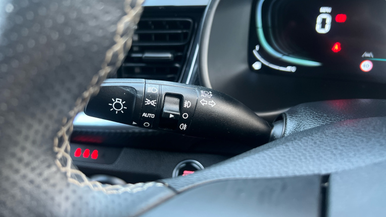 Kia Stonic 1.0T GDi 48V 98 GT-Line S 5dr DCT Petrol Estate